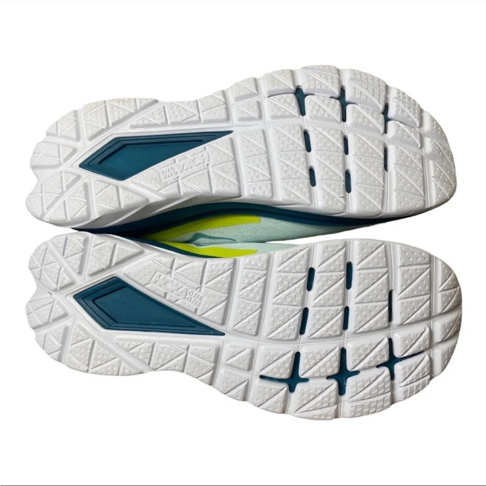 SOLD! New HOKA Men’s Running Mach 4 Sneakers - Picture 10 of 10